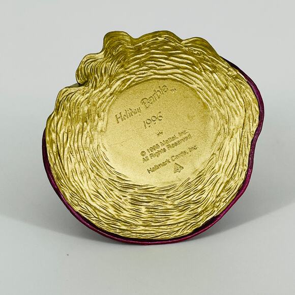 Hallmark 1996 Holiday Barbie Handcrafted Keepsake Ornament Collector's Series - Picture 6 of 15